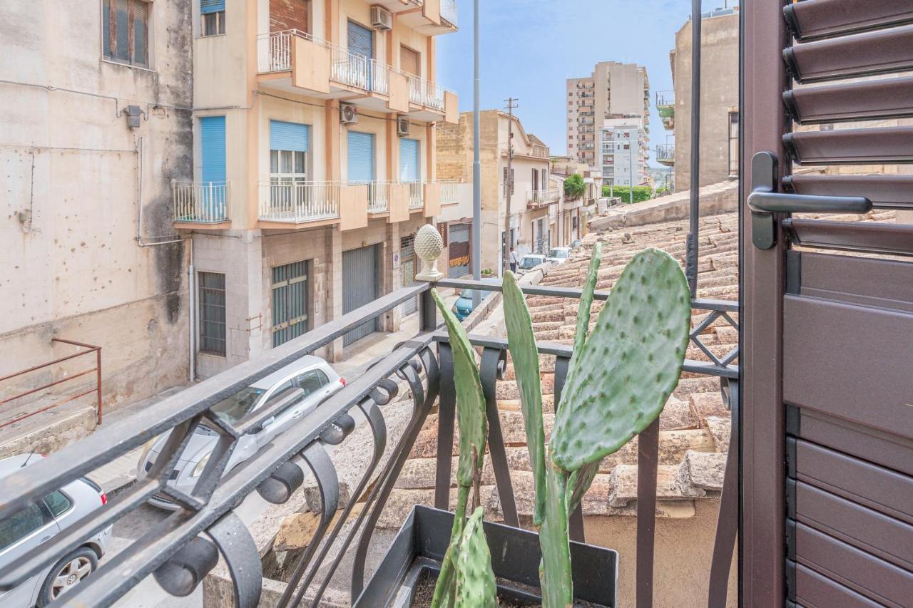 Pomona Dynamic Apartman Noto Kültér fotó